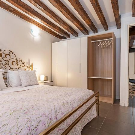 San Giacomo Pied-A-Terre House By Wonderful Italy 베니스 외부 사진