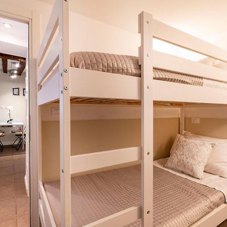 San Giacomo Pied-A-Terre House By Wonderful Italy 베니스 외부 사진